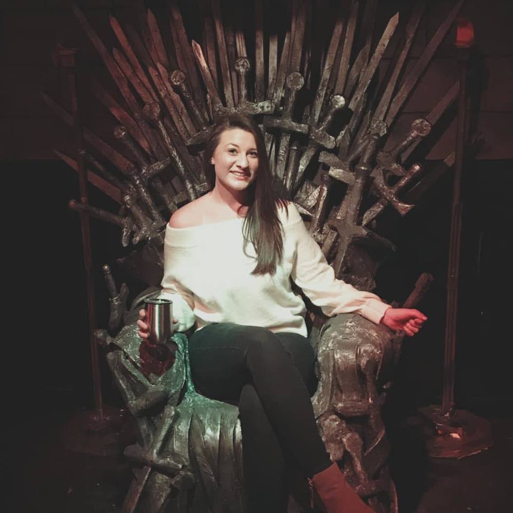 Meet your Posher, Sharon